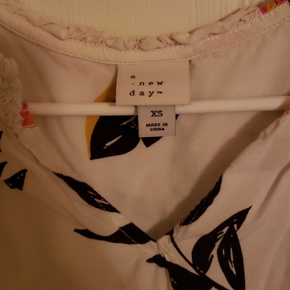 A New Day Floral Dress Top - Size XS - Picture 2 of 5